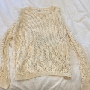 Uniqlo Women's Beige Crew Neck Sweater